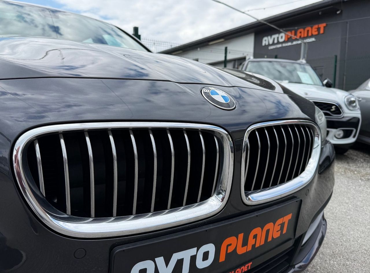 Zunanja slika - BMW Serija 5 - Touring: 525d AUT. LUXURY LiNE DIGITAL PANO HEADuP ALU 1 - 20