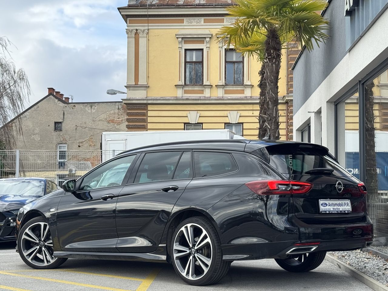 Zunanja slika - Opel Insignia - 2.0 CDTI 170KM EXCLUSIVE AUTO LED BOSE VL.KLJUKA - 5