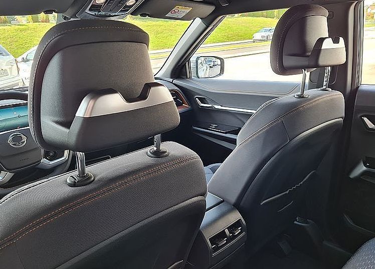 Zunanja slika - KG Mobility Torres - 152.2 kW Explore 2WD - 10