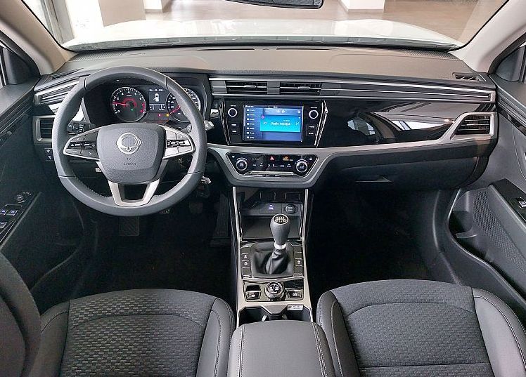 Zunanja slika - KG Mobility Korando - 1.5 T-GDI 120 kW Style+ M T - 9