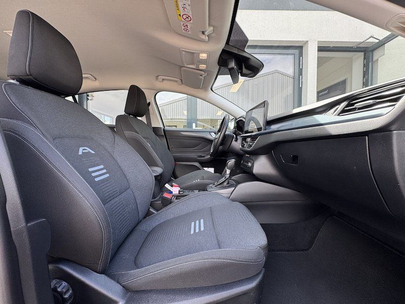 Zunanja slika - Ford Focus - 1.0 EcoBoost mHEV 125KM ACTIVE AVT ZIMSKI PAKET - 12