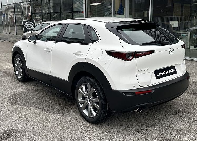 Zunanja slika - Mazda CX-30 - G140 CENTRE LINE AT - SUPER AKCIJA - ZALOGA - 7