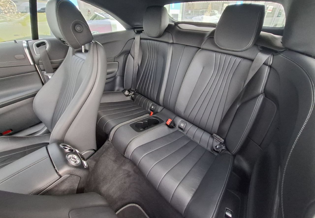 Zunanja slika - Mercedes-Benz E-Razred - E200 AMG LINE AVTOMATIK-BURMESTER HI-FI-KOT NOV - 9