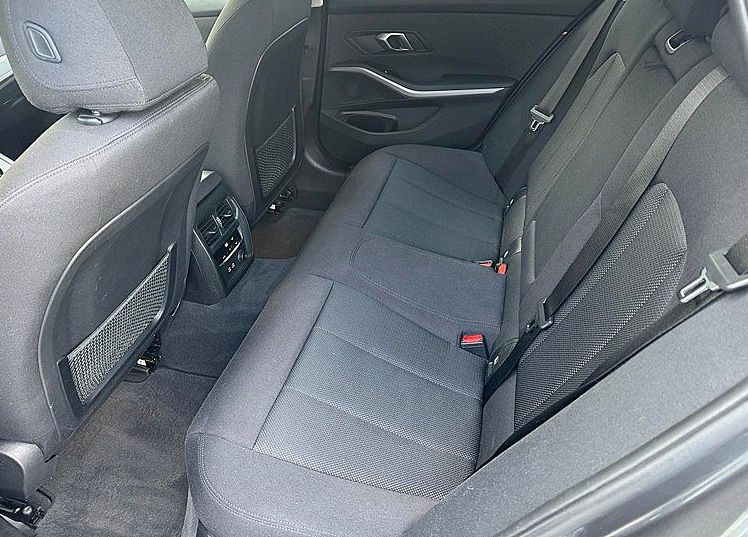 Zunanja slika - BMW Serija 3 - Touring: 318d 150ks  °20-COL° °KAMERA° LED - 11