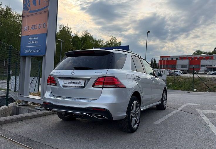 Zunanja slika - Mercedes-Benz GLE-Razred - GLE 350 d 4MATIC 132550 km AMG TOOP STANJE - 5