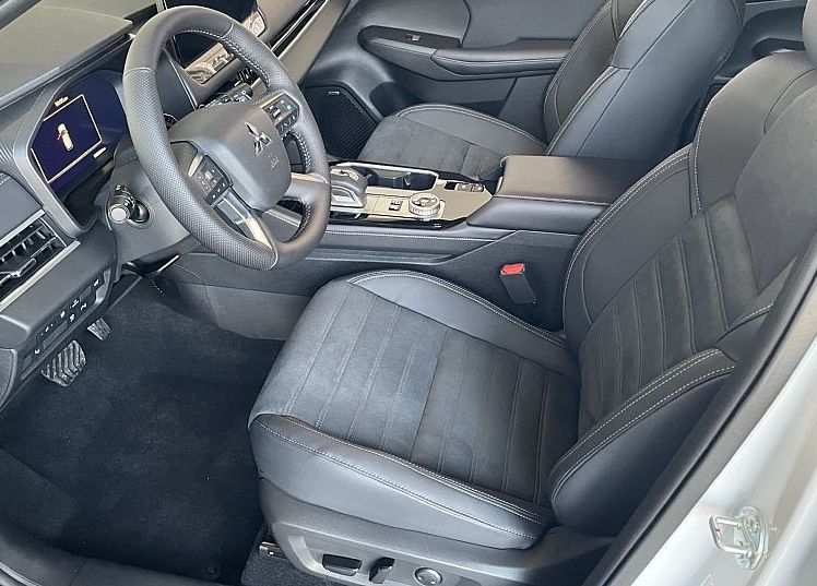 Zunanja slika - Mitsubishi Outlander - 2.4 PHEV Intense Auto - 6