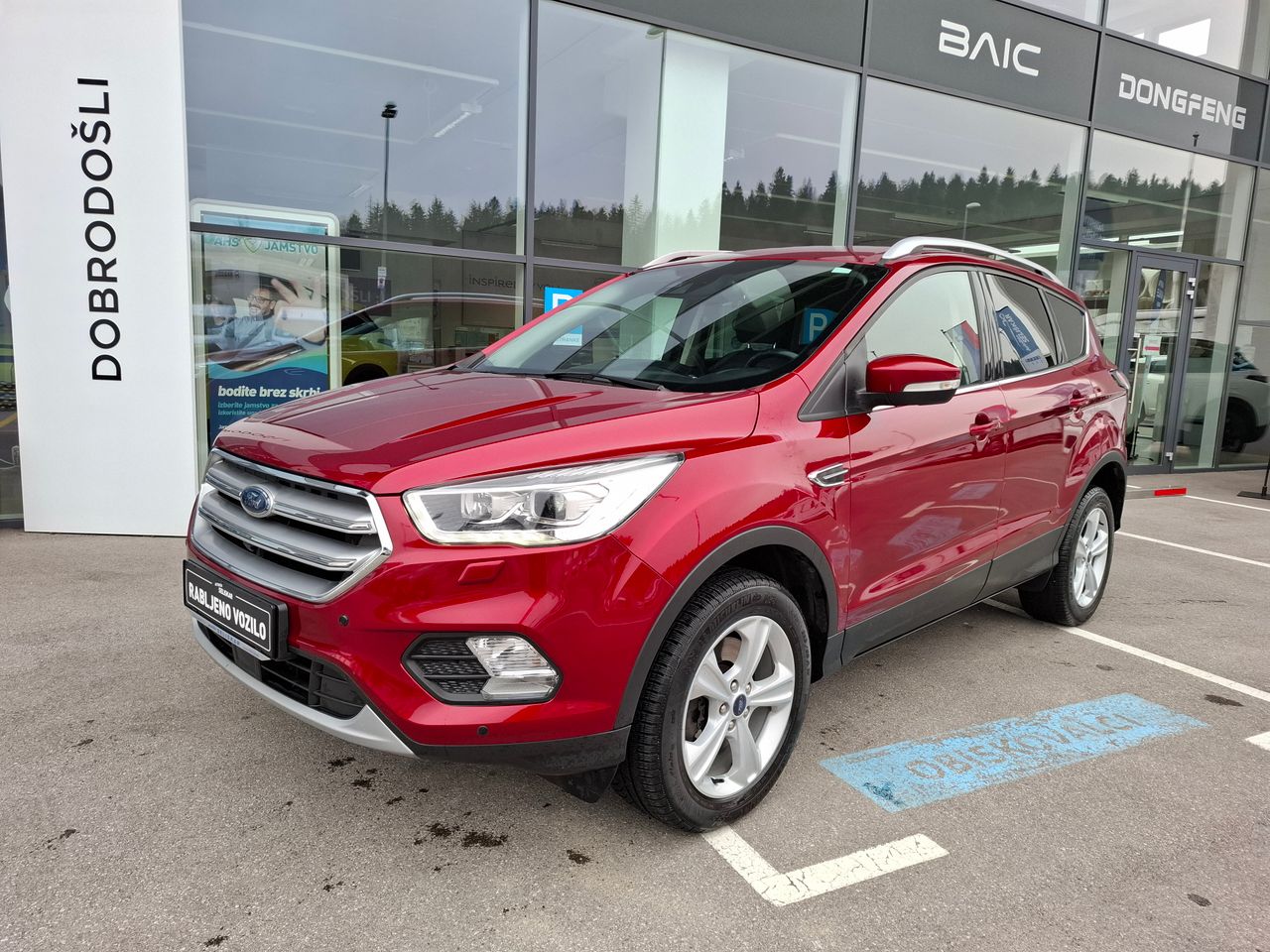 Zunanja slika - Ford Kuga - 2.0 TDCi 110kW AWD AVTOMATIK + SERVISNA KNJIGA - 2