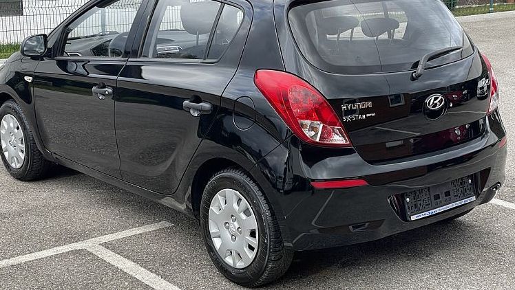 Zunanja slika - Hyundai i20 - 1.2 CVVT LIFE °POTRJENA SERV. KNJIGA° - 4