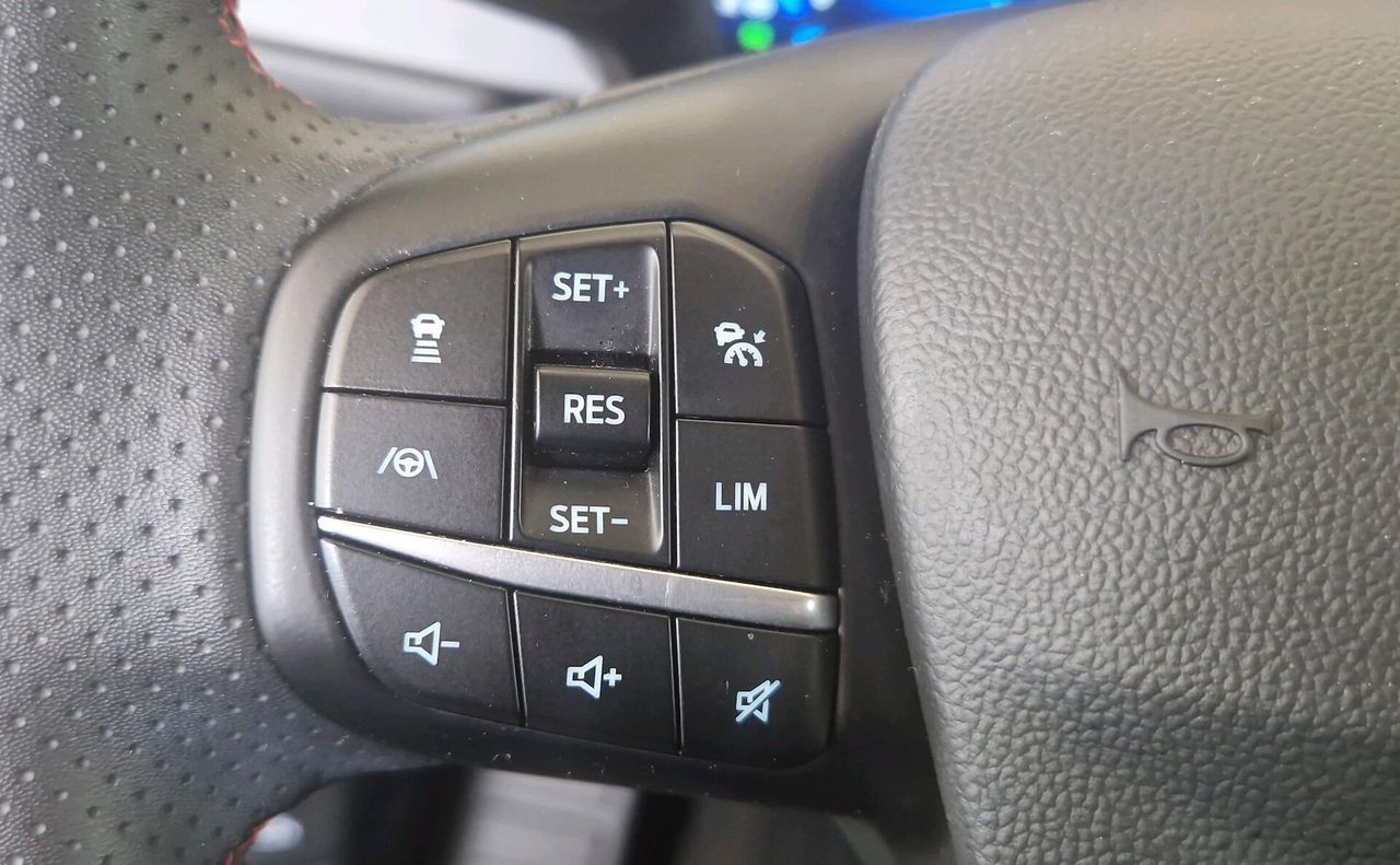 Zunanja slika - Ford Kuga - St-Line X 2.5 Hyb FHEV-SLO-RADAR-LED-NAVI-HEADUP - 14