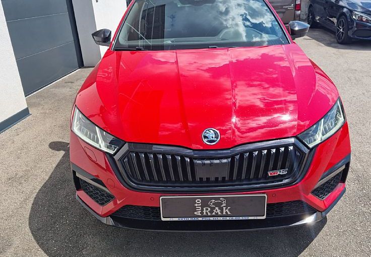 Zunanja slika - Škoda Octavia - Combi 2.0 TDI RS DSG SLOVENSKI. SERVISNA - 3