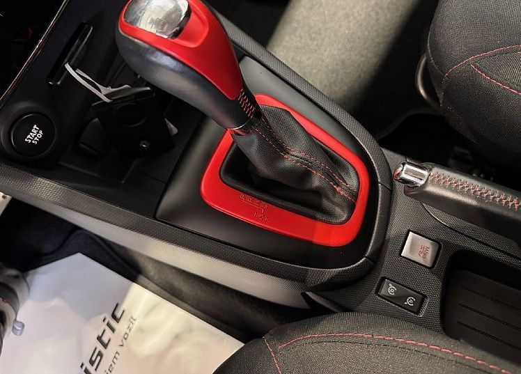 Zunanja slika - Renault Clio - R.S. 200 EDC - SLO - LED - KAMERA - NAVI - KOT NOV - 13