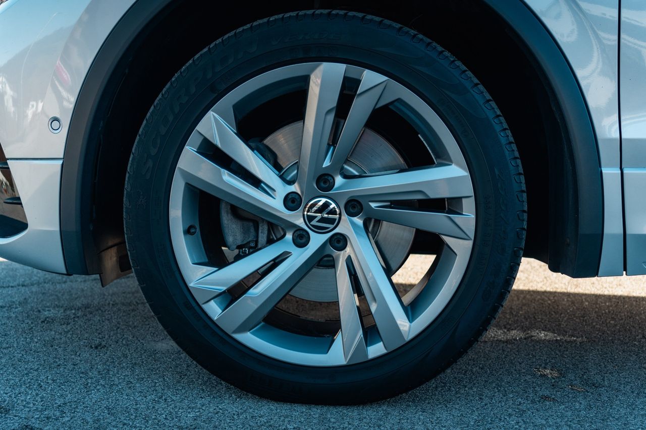 Zunanja slika - VW Tiguan - 4motion 2,0 TDI BMT R-Line DSG - 7