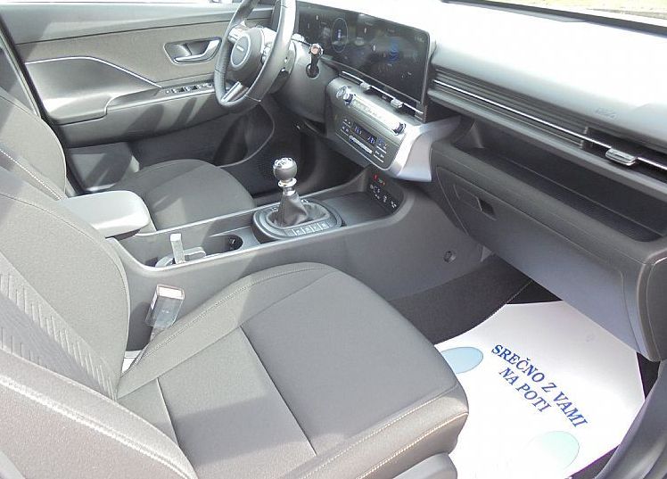 Zunanja slika - Hyundai Kona - 1.6 T-GDI 138 Premium°ambient°rg° - 10