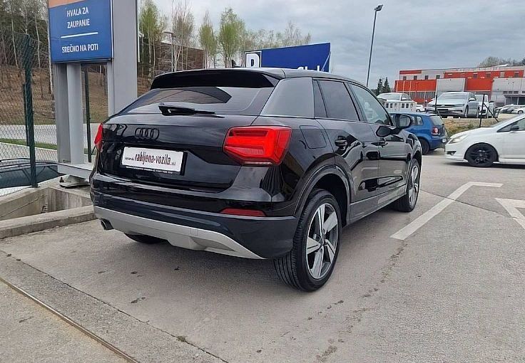 Zunanja slika - Audi Q2 - 30 TDI S tronic Sport DODRA KOMBINACIJA VOZILA... - 5