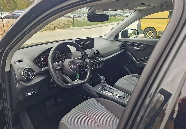 Zunanja slika - Audi Q2 - 30 TDI S tronic Sport DODRA KOMBINACIJA VOZILA... - 7