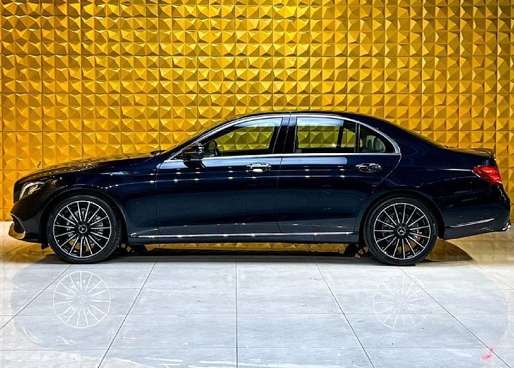 Zunanja slika - Mercedes-Benz E-Razred - E 220d KAMERA-AMBI-BURMESTER-GRETJE-F1... - 6