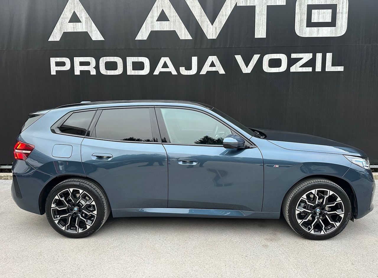 Zunanja slika - BMW X3 - serija :  30e xDrive  AT -HARMAN-PANORAMA-KAM360-20COL... - 3