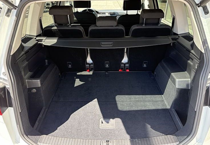 Zunanja slika - VW Touran - 1.6 TDI SCR  Family - 10