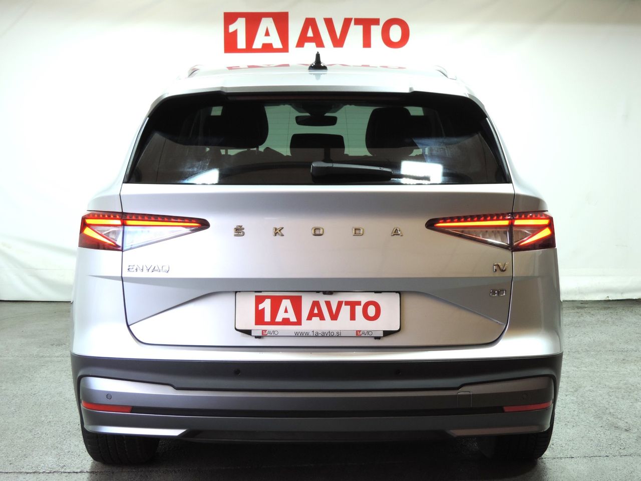 Zunanja slika - Škoda Enyaq - 80 LED-ACC-KAMERA-MRTVI KOTI - 6