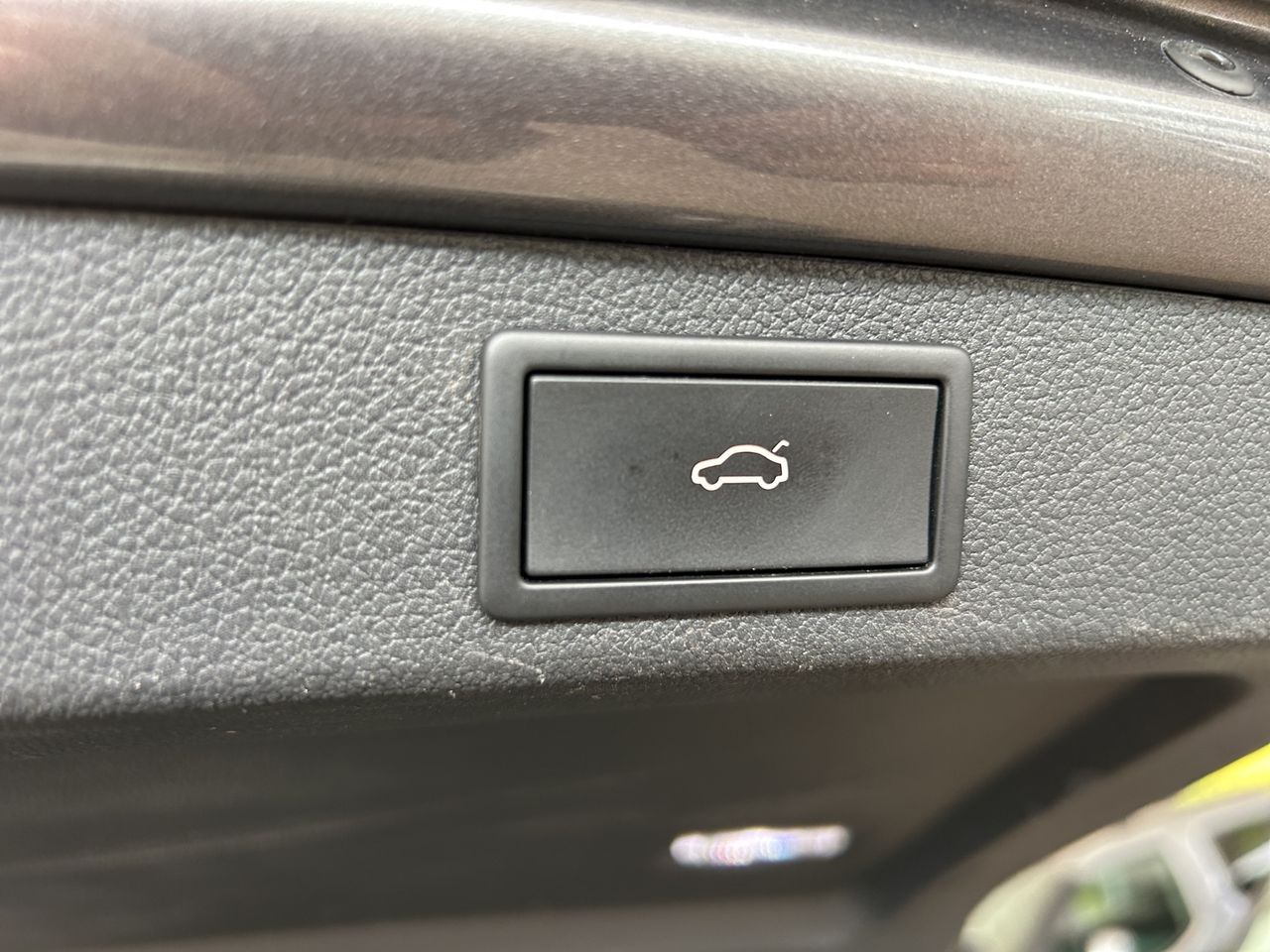 Zunanja slika - Škoda Superb - Combi 4x4 2,0 TDI DSG - 21