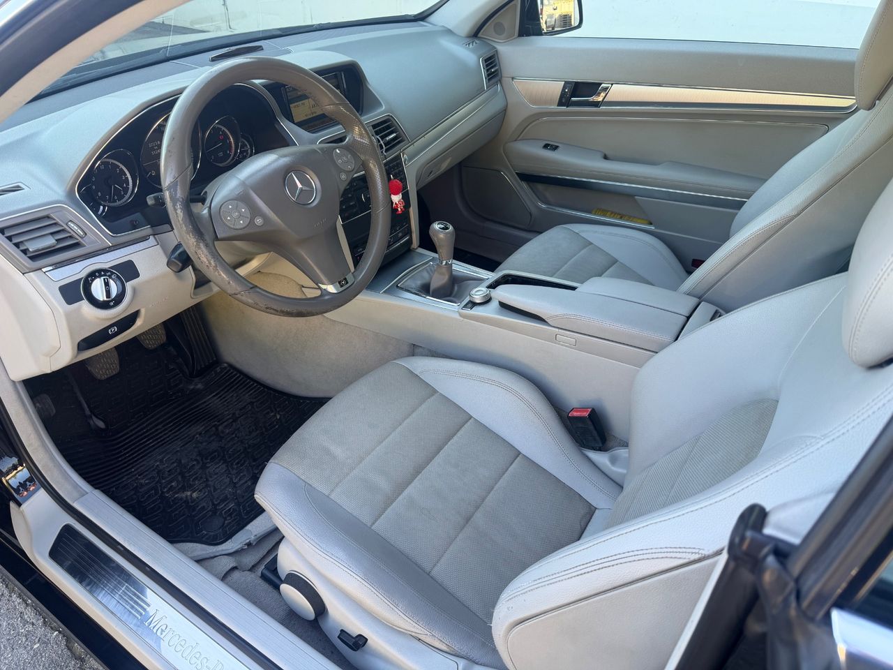 Zunanja slika - Mercedes-Benz E-Razred - E Coupé 220 CDI Avantgarde - 11