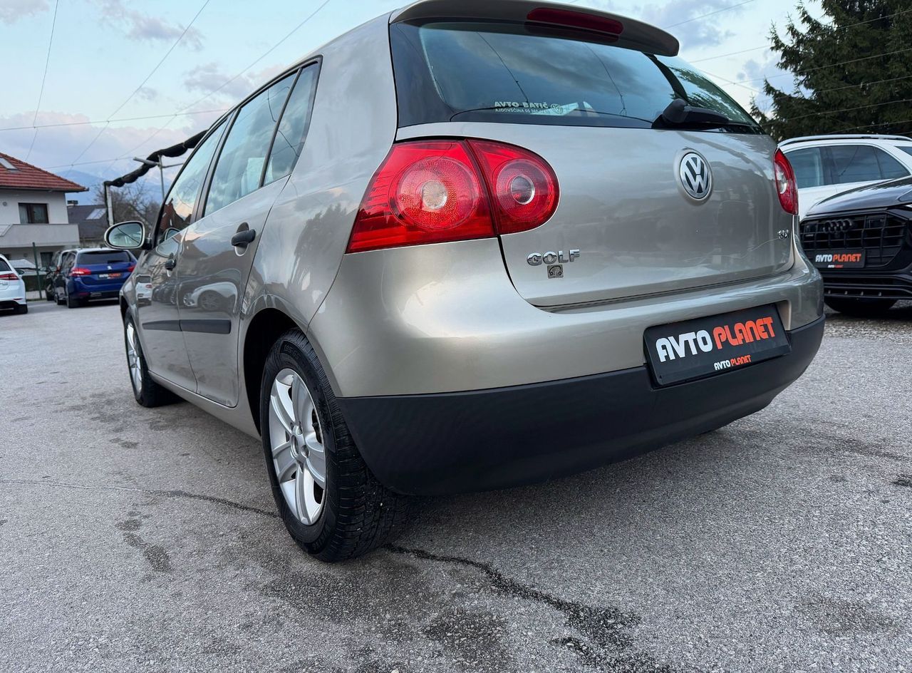 Zunanja slika - VW Golf - 2.0 SDI SLO.VOZILO 2.LASTNIK AVTO.KLIMA ALU15 - 2