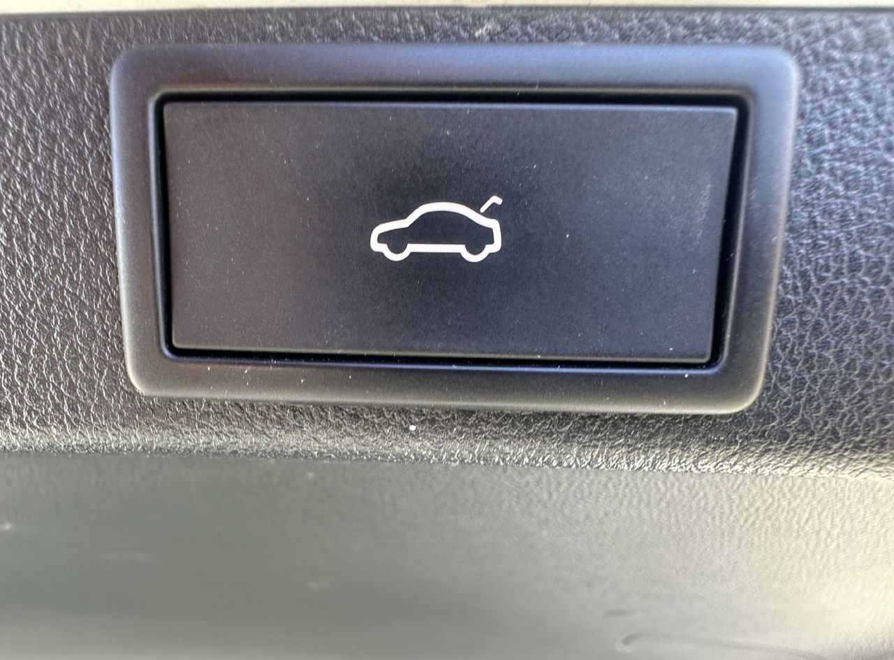 Zunanja slika - Škoda Octavia - 2.0 TSI RS 245 DSG.KAMERA.LED.KLJUKA.SLOVENSKI - 17