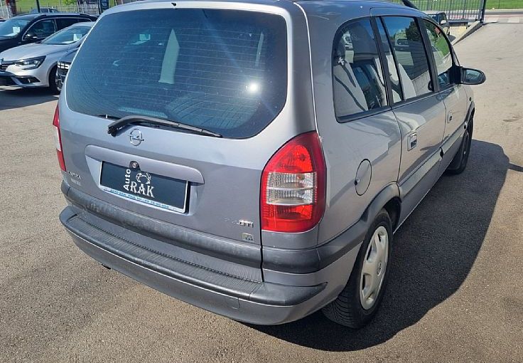 Zunanja slika - Opel Zafira - Comfort 2.2 DTI - 5