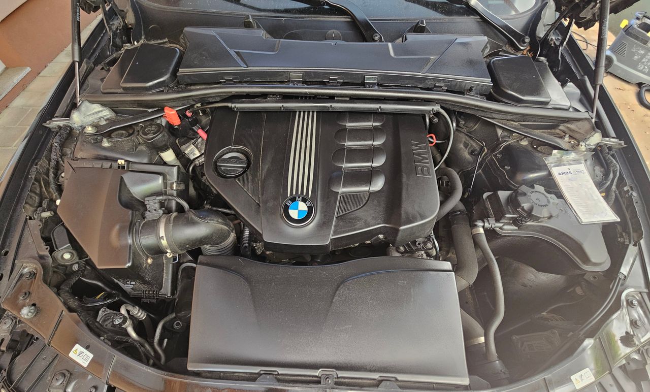 Notranja slika - BMW Serija 3 - 320d - 12