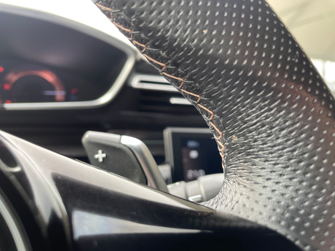 Notranja slika - Peugeot 508 - 2,0 BlueHDi 180 S&S GT Line Avt. - 17