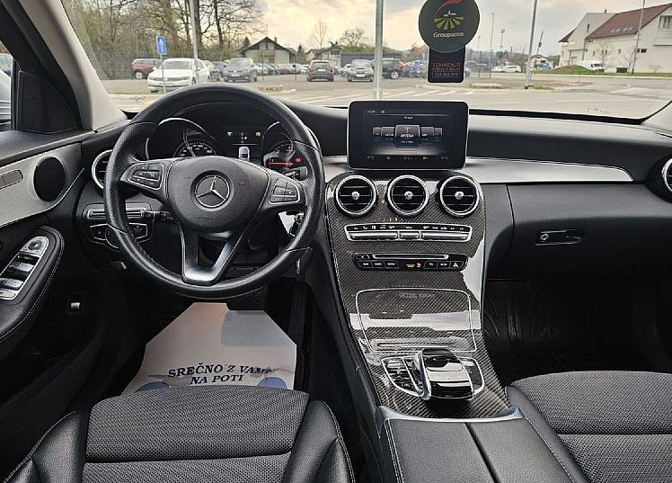 Zunanja slika - Mercedes-Benz C-Razred - C 2.2d AVANTGARDE|FuLED|Usnje|kamera|NAVI|Panorama - 9