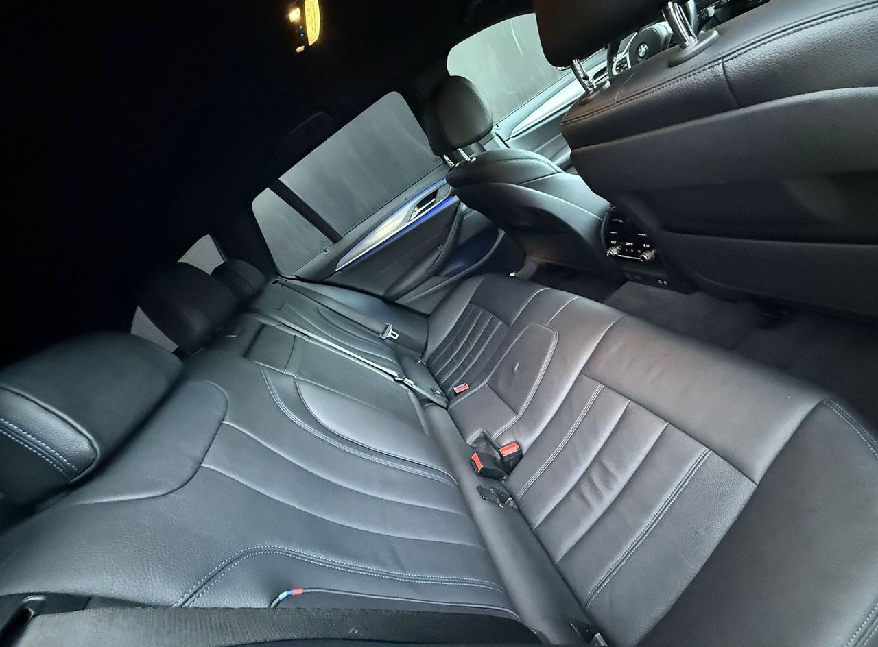 Zunanja slika - BMW Serija 5 - Touring: 530d xDrive  AT -DIS.KEY-LED-KAMERA-USNJE-NAVI. - 12