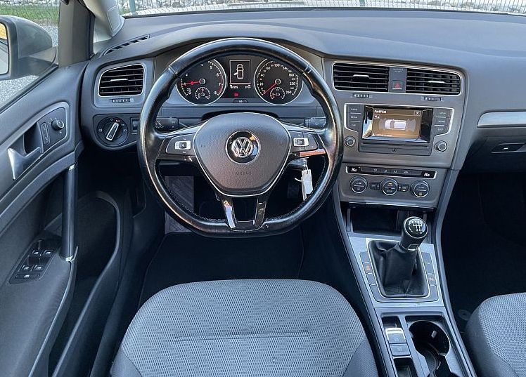 Zunanja slika - VW Golf - 1.2 TSI Comfortline - 7