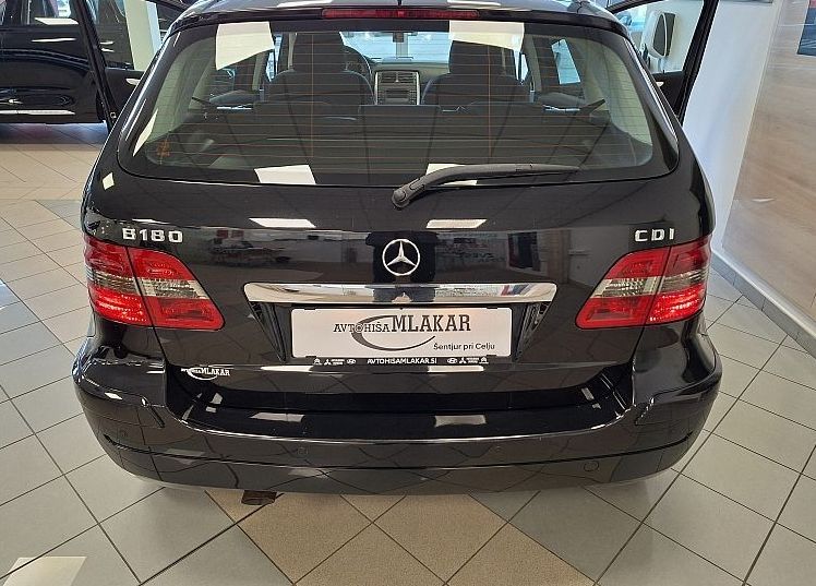 Zunanja slika - Mercedes-Benz B-Razred - B 180 CDI AUT.-HITRI KREDIT-ODLIČEN- - 5