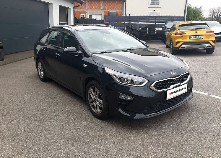 Zunanja slika - KIA Ceed - SW  SW 1.0 T-GDI  Champion + 1.lastnik+vl. kljuka - 2