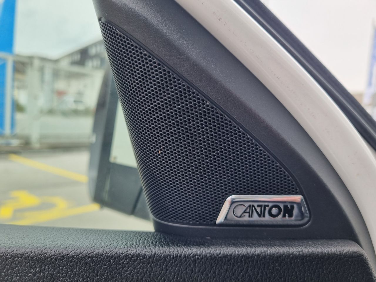 Zunanja slika - Škoda Octavia - COMBI 2.0 TDI 110 kW DSG MENJALNIK - TOP OPREMA - 19