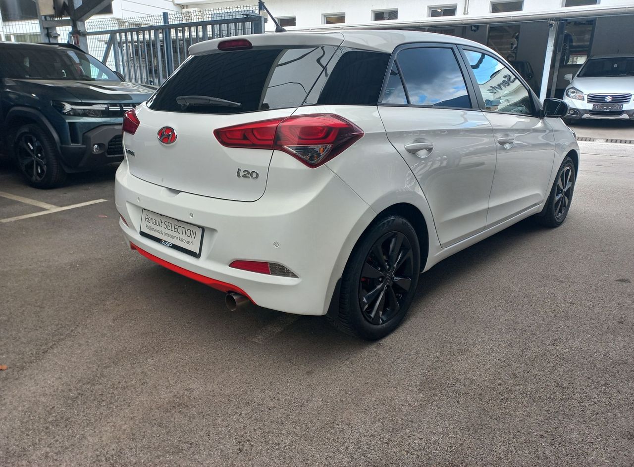 Zunanja slika - Hyundai i20 - 1.4 CRDi Style - 5