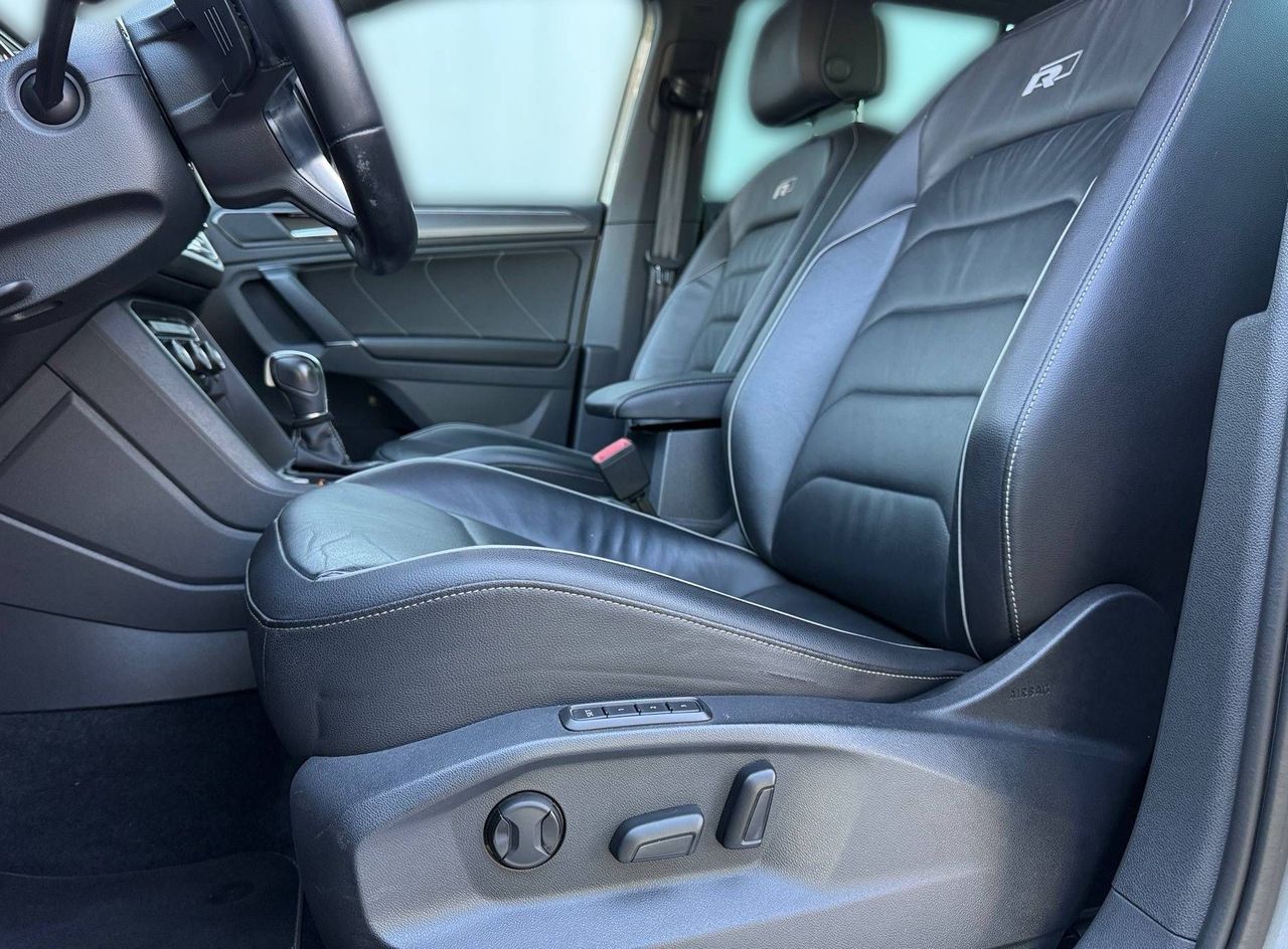 Zunanja slika - VW Tiguan - 2.0 TDI 3x R- LINE 4x4 ACC MEMORY NAPA USNJE TOP - 15