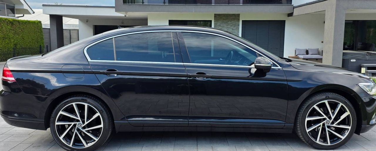 Zunanja slika - VW Passat - 2.0 TDI-AVT-VIRTUAL-LED-XENON-ACC-KAMERA-NAVI-PDC- - 6