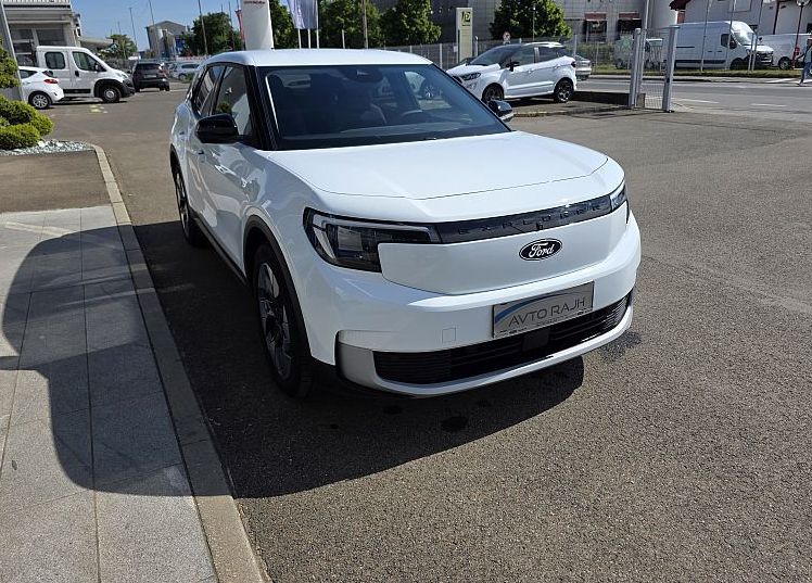 Zunanja slika - Ford Explorer - EV Premium elektromotor 77 kWh 210 kW at - 4