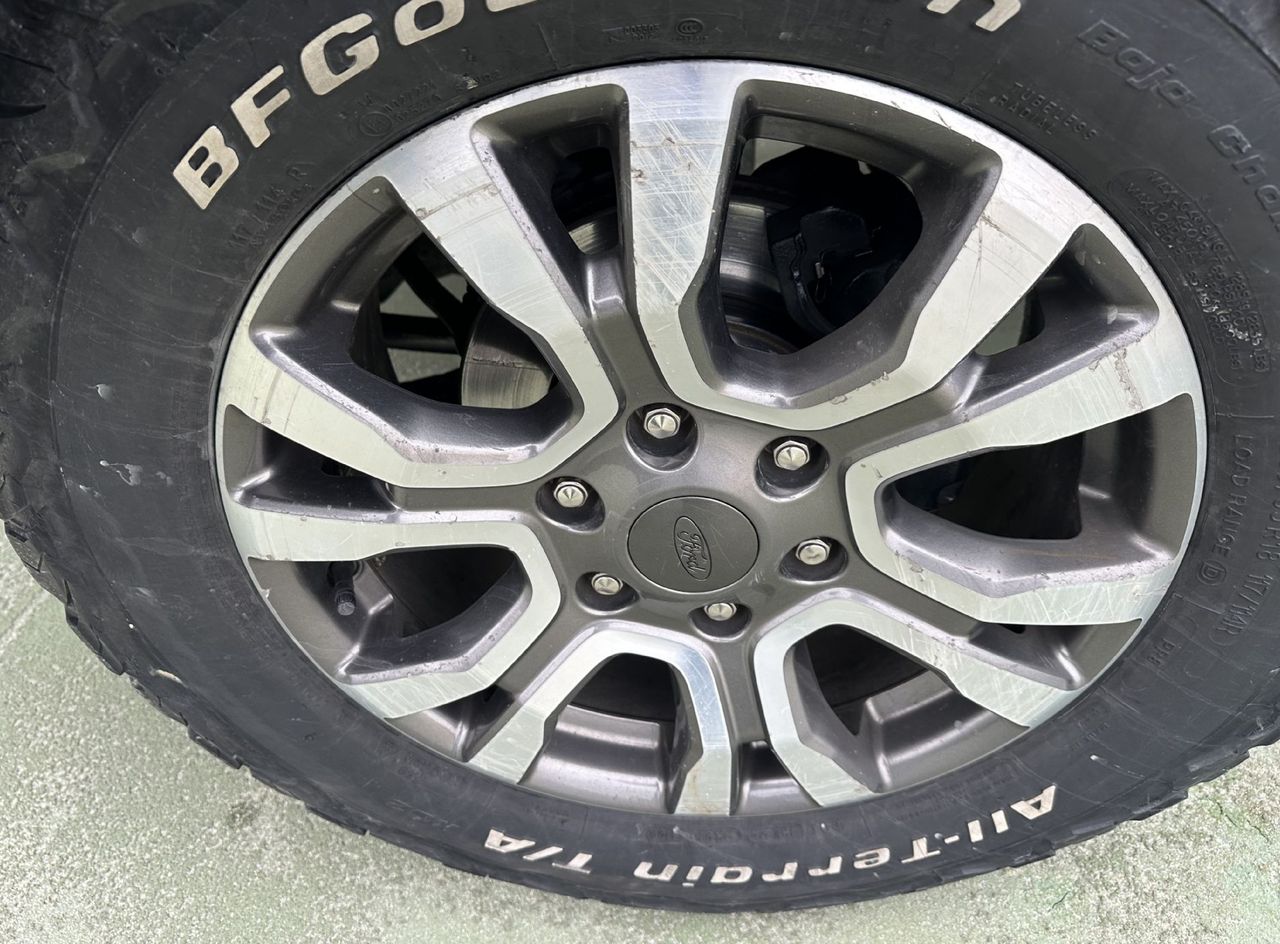 Zunanja slika - Ford Ranger - 3.2TDCI.4X4.KAMERA.NAVI.XENON.ZAP.DIFERENCIAL - 4