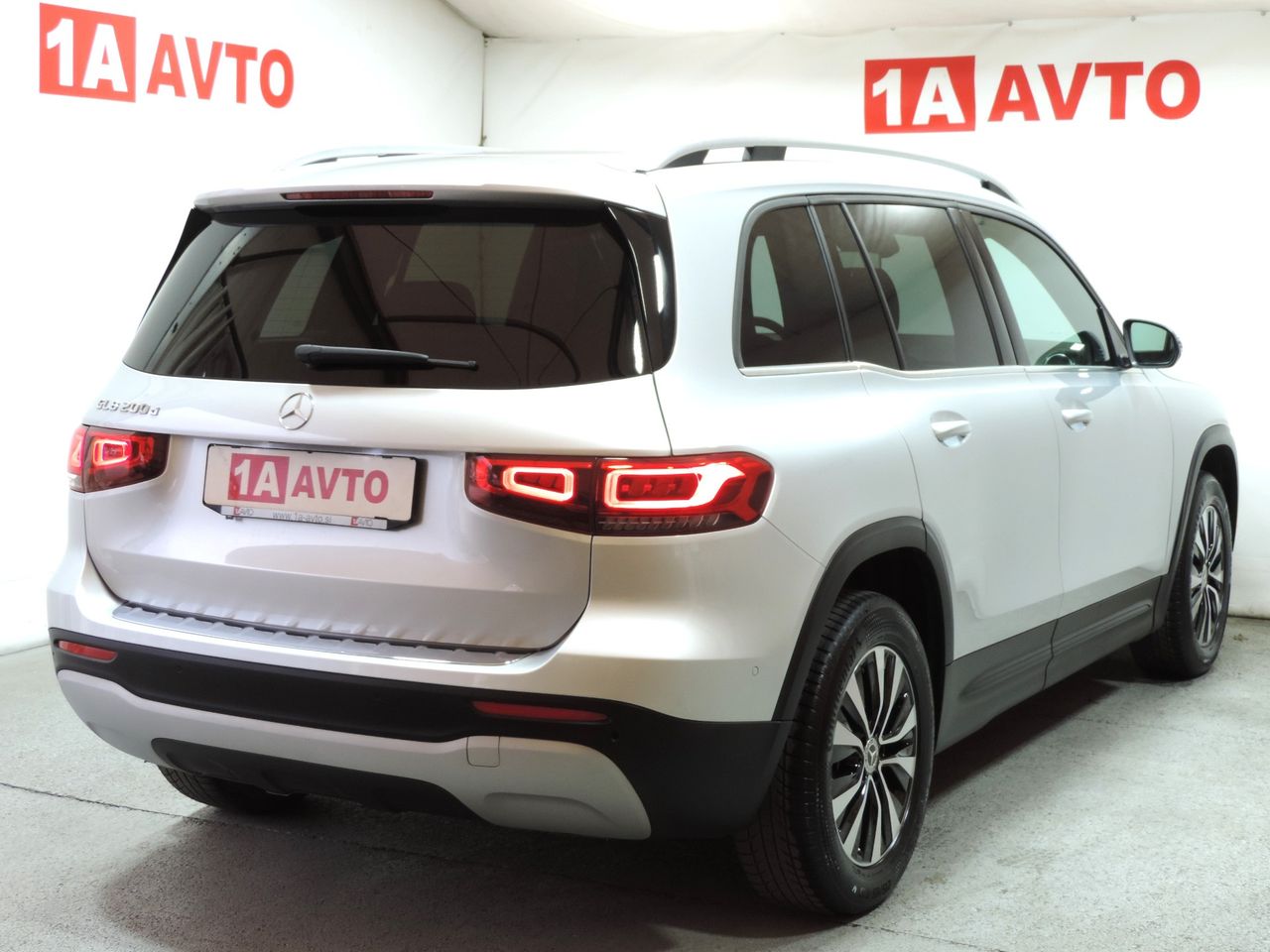 Zunanja slika - Mercedes-Benz GLB-Razred - GLB 200 d 150 Avt. KAMERA-USNJE-LED-KOT NOV - 5