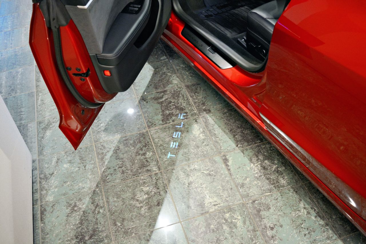 Zunanja slika - Tesla Model 3 - Premium Long Range All-Wheel Drive - 15