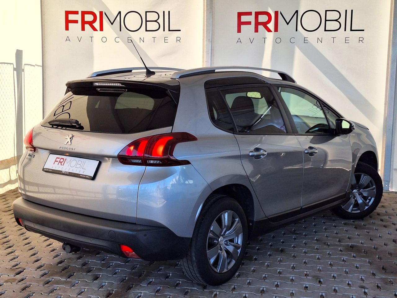 Zunanja slika - Peugeot 2008 - 1,2 PureTech 82 Style - 6