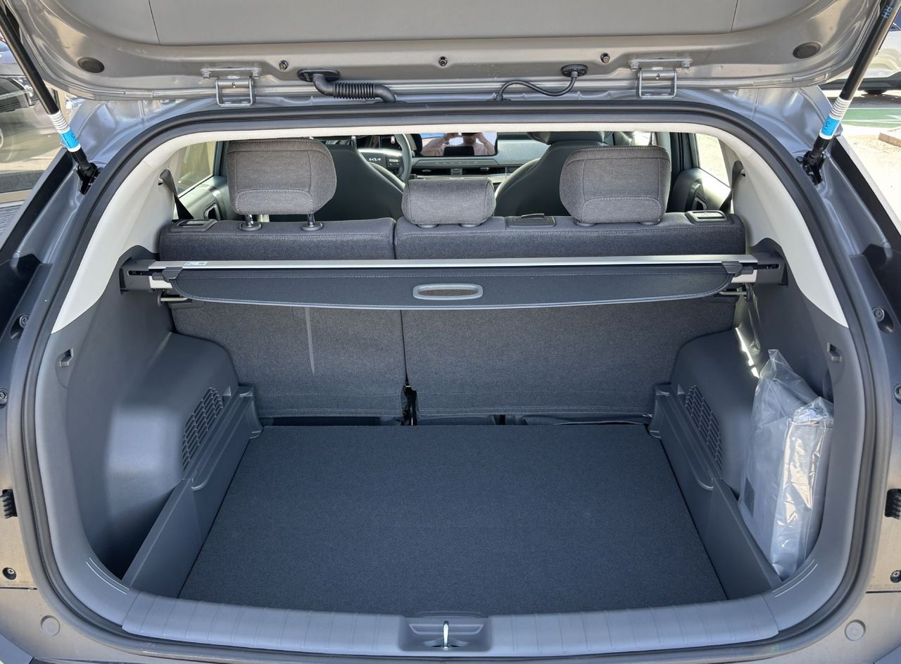 Zunanja slika - KIA EV3 - 58.3 kWh baterija. 150 kW  204 KM  Sky - 6