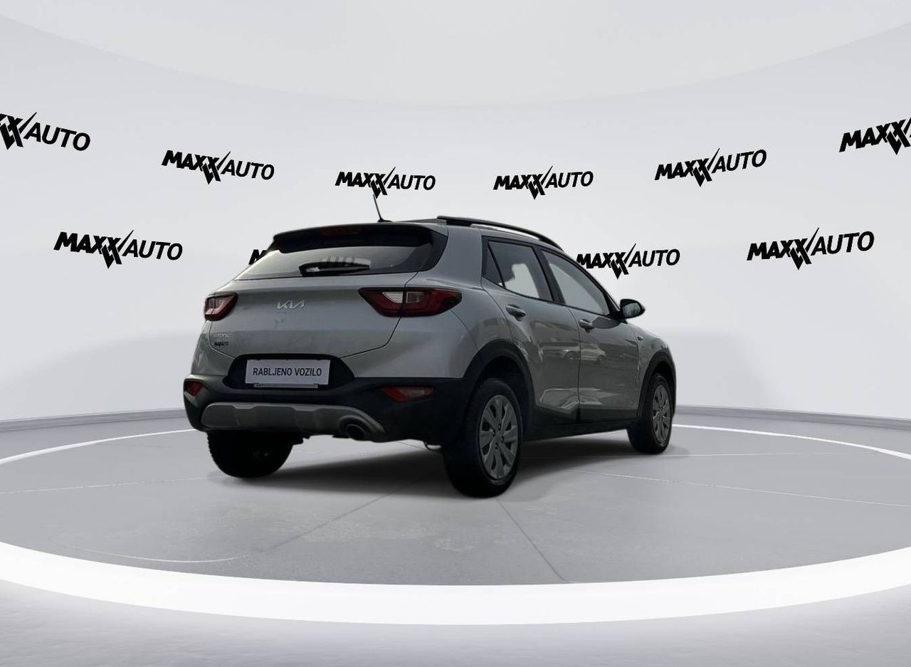 Zunanja slika - KIA Stonic - 1.2 DPI  LX Fun M T - 5