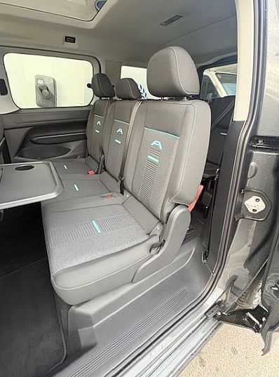 Zunanja slika - Ford Tourneo Connect - 2.0 TDCi EcoBlue 122KM  ACTIVE 4x4 - NA ZALOGI - - 6