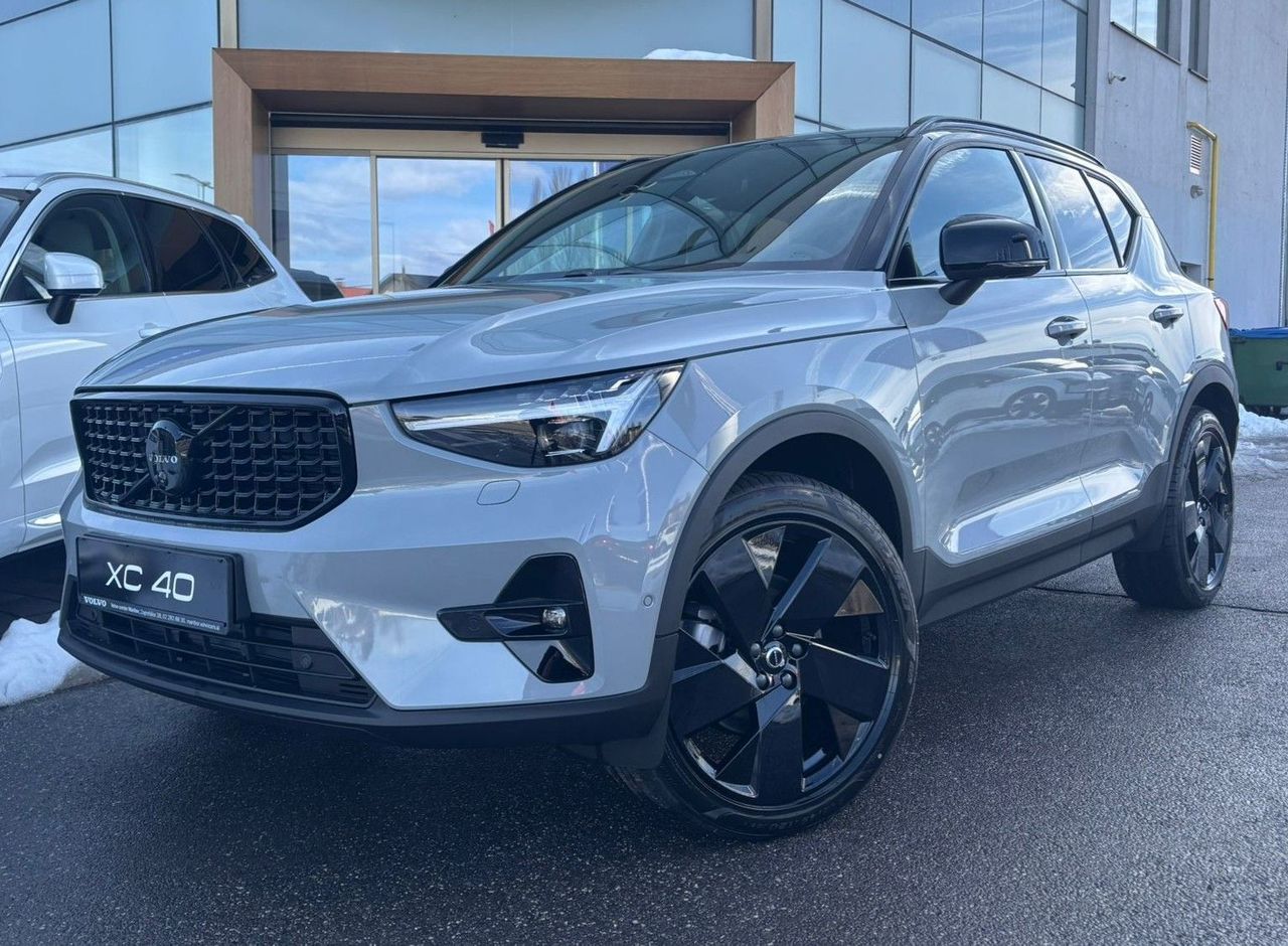 Zunanja slika - Volvo XC40 - B4  P  Ultra Black Edition - 1