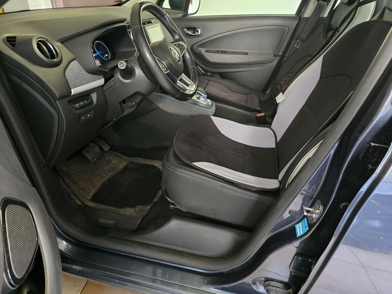 Notranja slika - Renault Zoe - Life - 7