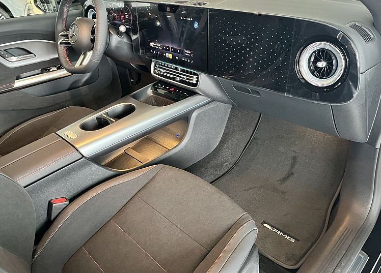 Zunanja slika - Mercedes-Benz CLA-Razred - 180 AMG Line ..na zalogi.. NOVI MODEL - 8